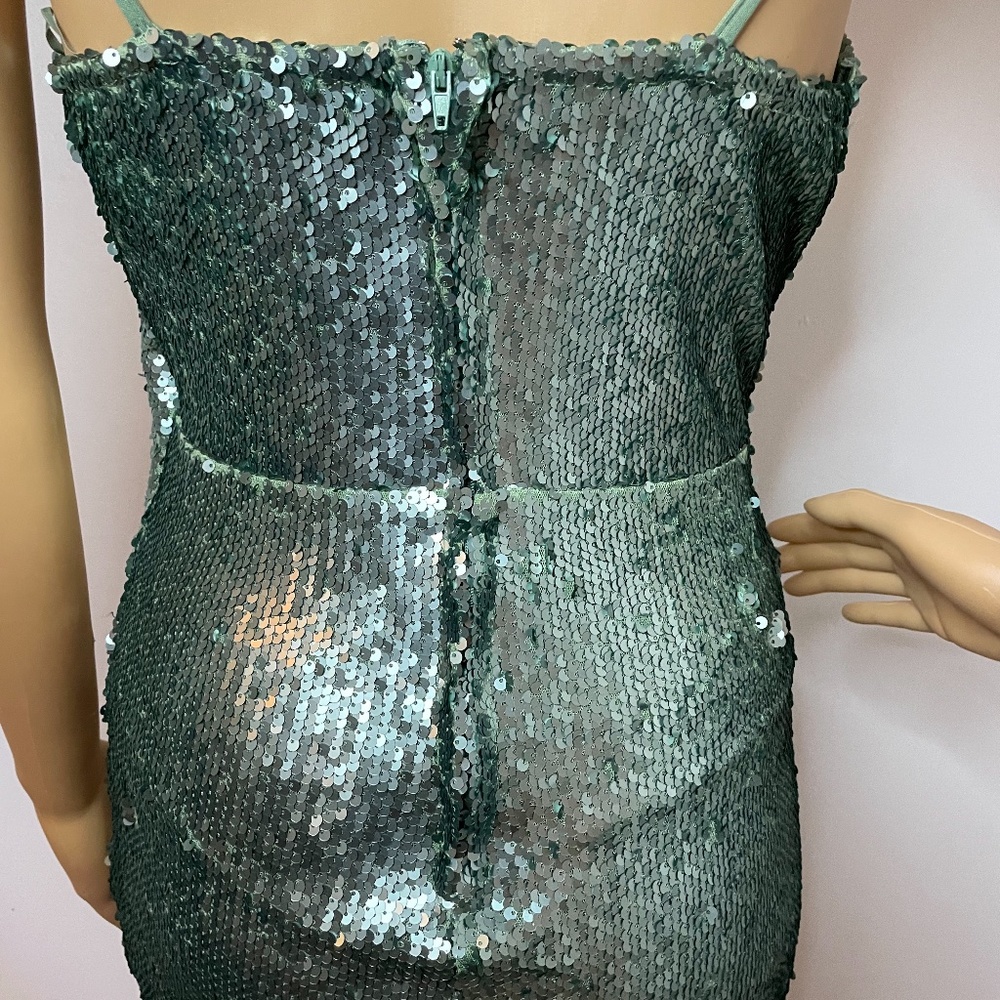 💕 HOST PICK!!! Sea green mermaid sexy sequin high slit dress! - Picture 10 of 12